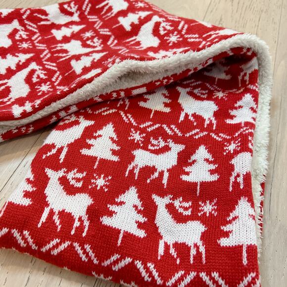 VERA BRADLEY Cozy Cowl Reindeer Intarsia Knit Infinity Scarf Red White - Picture 3 of 7